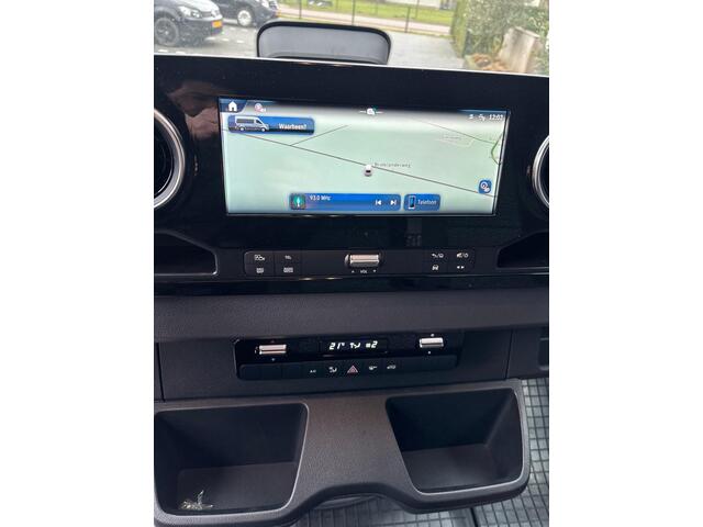 Mercedes-Benz SPRINTER 319 1.9 CDI L2 Pro