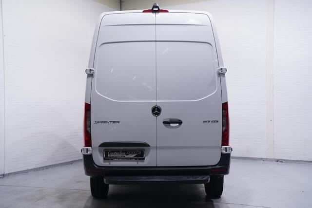 Mercedes-Benz SPRINTER 317 CDI 170 pk Aut. L2H2 Navi, 360 Camera Laadruimte Pakket, PDC V+A, Cruise Control, 3-Zits