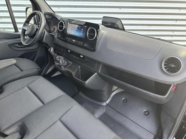Mercedes-Benz SPRINTER 317 CDI L2 Dubbele Cabine Open Laadbak 3500kg Trekhaak MBUX Cruise control etc