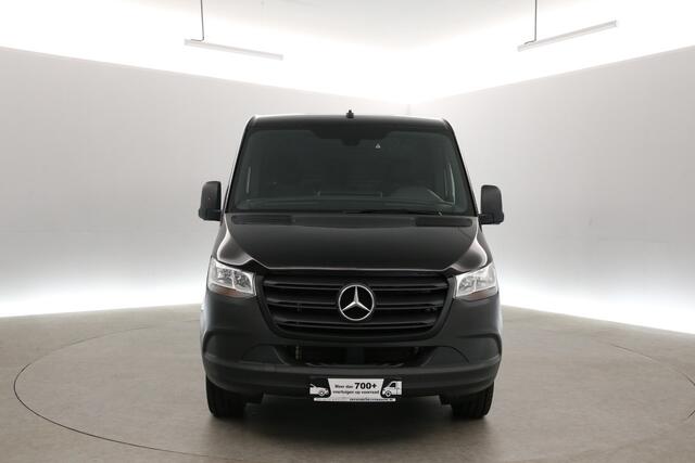 Mercedes-Benz SPRINTER 317 CDI 170PK L2H1 | Airco | Cruise | 3 Zits | Trekhaak | Camera | Carplay | Navi