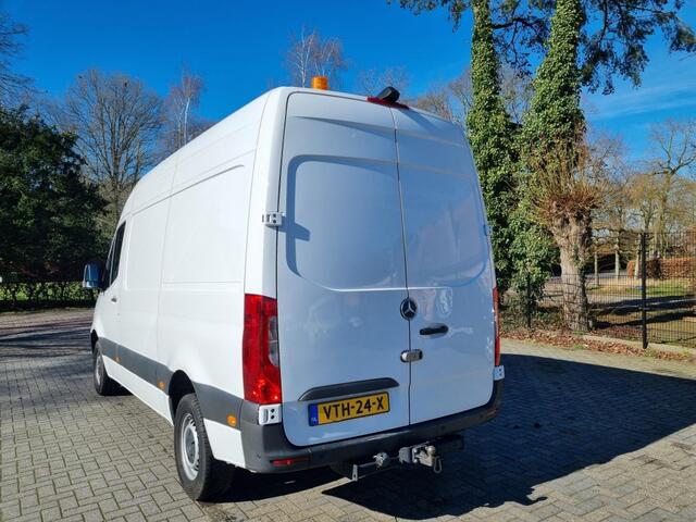 Mercedes-Benz SPRINTER 317 CDI Aut. L2 H2 Navi 3500kg Trekh
