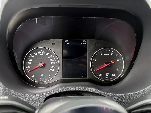 Mercedes-Benz SPRINTER 319 1.9 Pro L2H1 3500kg trekhaak Distronic Navigatie Led Stoelverwarming Comfortstoel Betimmering