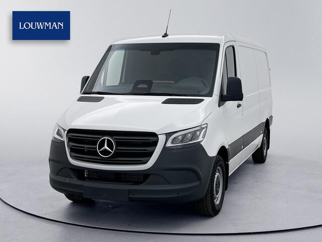 Mercedes-Benz SPRINTER 319 1.9 CDI L2H1 Pro Stoelverwarming 3500kg trekhaak Distronic Navigatie BPM vrij