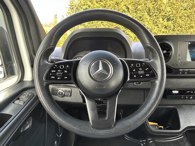Mercedes-Benz SPRINTER 315 CDI 150 PK AUTOMAAT RWD / DUBBEL-CABINE / L2H2 / 3.5T TREKHAAK / 5 PERSOONS / AIRCO / CRUISE / NAVI / CAMERA