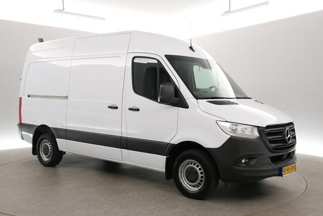 Mercedes-Benz SPRINTER 317 CDI L2H2 170PK | 2800kg Trekgew. | Trekhaak | Airco | Cruise | Camera | Carplay | Navi