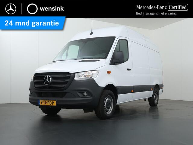 Mercedes-Benz SPRINTER 317 CDI | Aut. | L2 H2 | Pro | Navigatie | Spiegelpakket | Verwarmde Comfort Chauffeursstoel en Bijrijdersbank | Achterdeuren 270 Graden | Airco | Cruisecontrol | Dodehoekassistent | Parkeerpakket met Achteruitrijcamera | Certified |