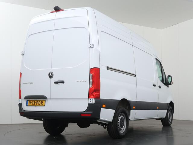 Mercedes-Benz SPRINTER 317 CDI L2 H2 Pro | Achteruitrijcamera | Alarm Klasse 3 | Airco | Dodehoekassistent | Cruisecontrol | Geveerde Comfort Bestuurdersstoel | Bijrijdersbank | Certified |