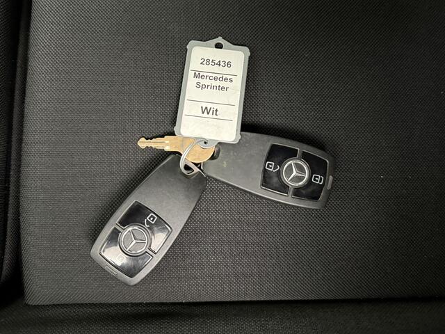 Mercedes-Benz SPRINTER 316CDi Automaat L2H1 | Kastinrichting | Navigatie | Camera | Airco | Cruise