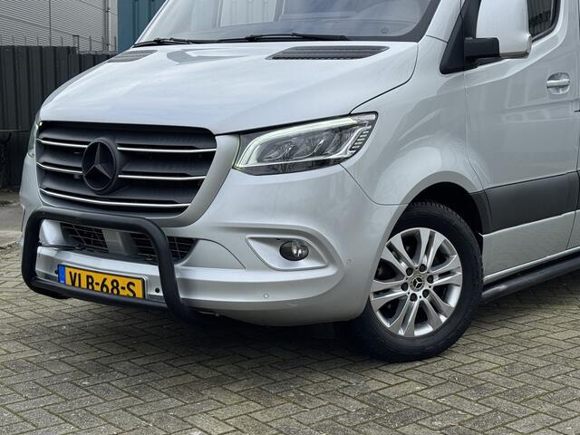 Mercedes-Benz SPRINTER 319 3.0 CDI L2H2 LED / D-schuifdeur / Navi / 6-Cilinder / Unieke inbouw / Camera / Carplay / DAB / En nog veel meer!