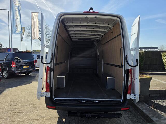Mercedes-Benz SPRINTER 317 CDI L3-H2 RWD Automaat * Camera * Trekhaak * MBUX * NAVI *