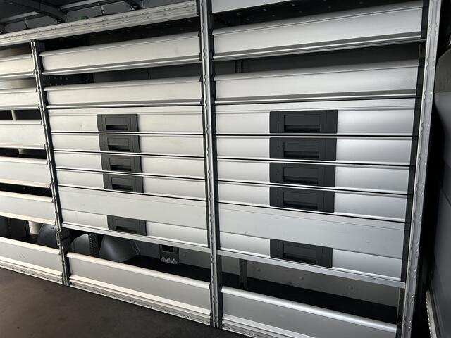 Mercedes-Benz SPRINTER 315 CDI RWD L2 H1 BOTT Inrichting / 3500KG Trekhaak / MBUX 10.25 / Navigatie / Cruise control / Airco