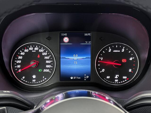 Mercedes-Benz SPRINTER 319 1.9 CDI L2H2 Select 3500KG Trekhaak Navigatie Parkeerpakket Stoelverwarming Led high performance