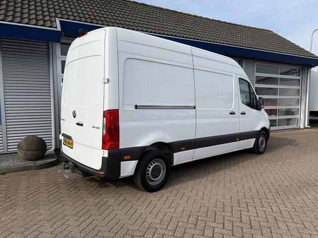 Mercedes-Benz SPRINTER 211 2.2 CDI L2H2 Automaat/7"MBUX