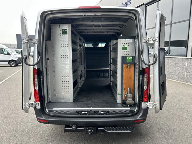 Mercedes-Benz SPRINTER 315 CDI RWD L2 H1 BOTT Inrichting / 3500KG Trekhaak / MBUX 10.25 / Navigatie / Cruise control / Airco