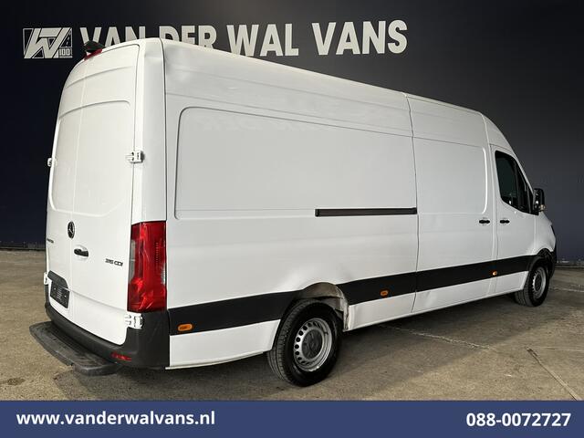 Mercedes-Benz SPRINTER 315 CDI 150pk L3H2 Euro6 Airco | Navigatie | Camera | Chauffeursstoel Bijrijdersbank