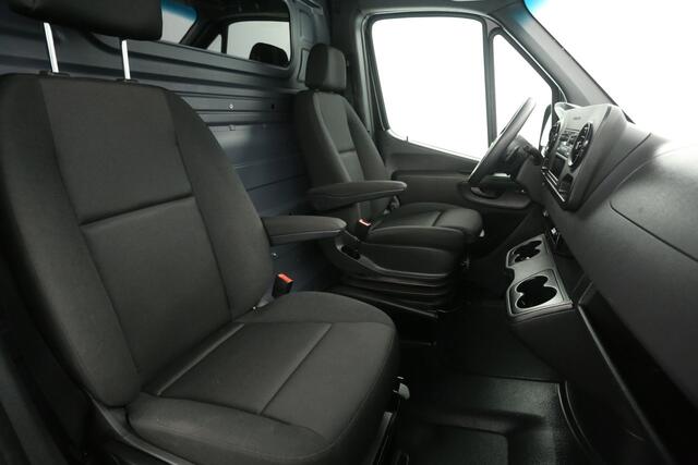 Mercedes-Benz SPRINTER 317 170PK L2H2 | Automaat | Airco | Cruise | Camera | Stoelverwarming