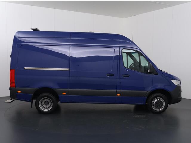 Mercedes-Benz SPRINTER 517 CDI | Aut. | L2 H2 | Dubbellucht | 3500 KG. TH | Parkeercamera | Automaat | Airco | Cruise Control | Betimmering | Flitsbalk | Certified