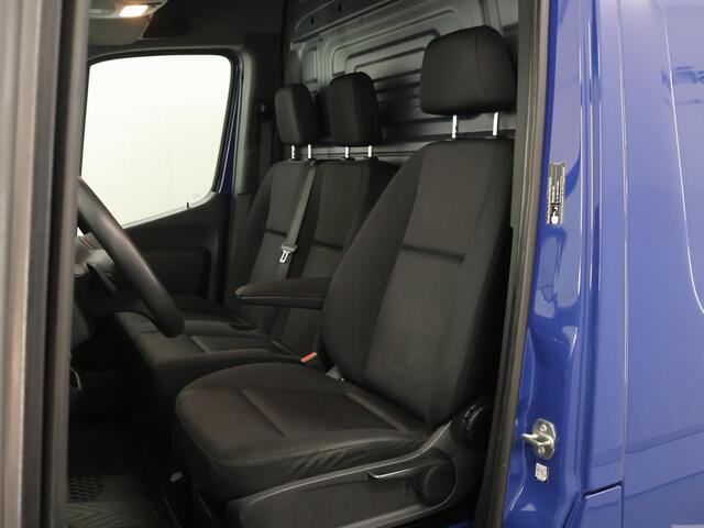 Mercedes-Benz SPRINTER 517 CDI | Aut. | L2 H2 | Dubbellucht | 3500 KG. TH | Parkeercamera | Automaat | Airco | Cruise Control | Betimmering | Flitsbalk | Certified