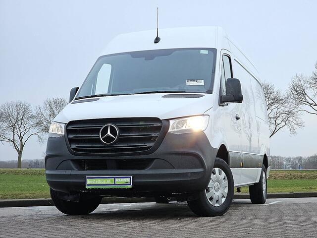 Mercedes-Benz SPRINTER 317 1.9 CDI L2H2 RWD