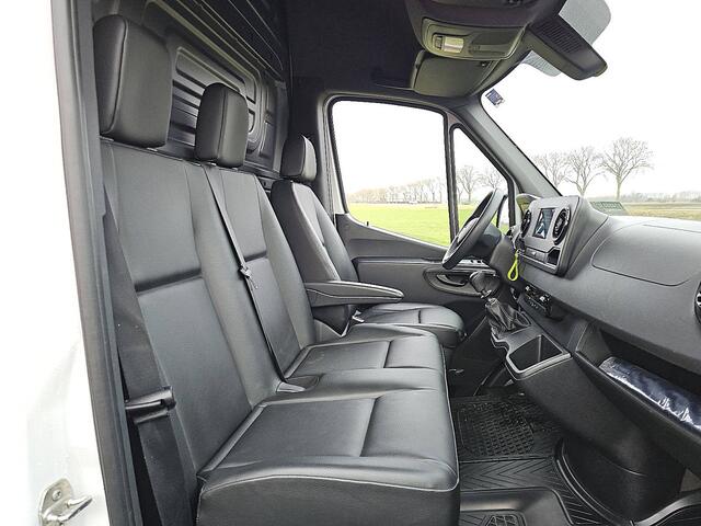 Mercedes-Benz SPRINTER 317 1.9 CDI L2H2 RWD