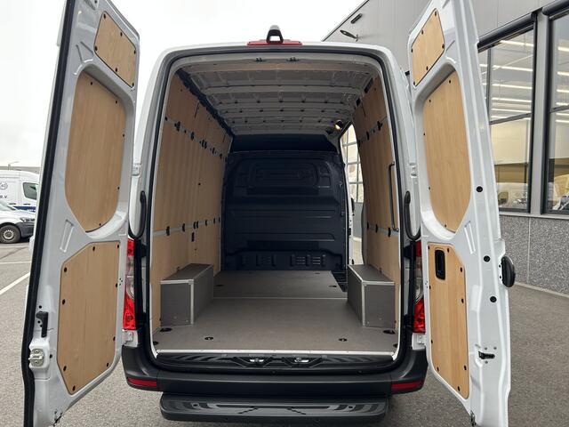Mercedes-Benz SPRINTER 317 CDI L2 H2 MBUX 10.25 / Navigatie / Camera / Parkeersensoren / Cruise control / Airco
