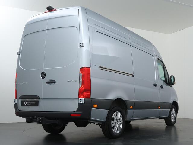 Mercedes-Benz SPRINTER 317 CDI L2 H2 Pro | Verwarmde Chauffeursstoel | Bijrijdersbank | Spiegelpakket | Achteruitrijcamera | Airco | Cruisecontrol | Dodehoekassistent | 3500kg AHW | Certified |