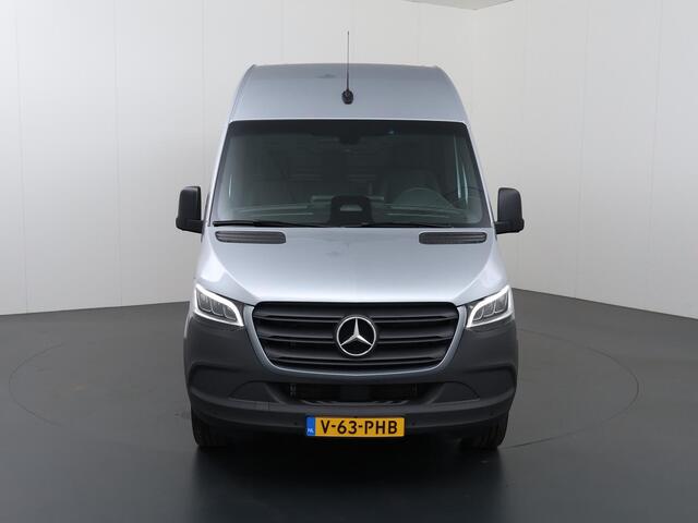 Mercedes-Benz SPRINTER 319 CDI | AUT. | L2 H2 | PRO | LED | 3500 KG AHW VOORBEREIDING | STOELVERWARMING | ACHTERUITRIJCAMERA | METALLIC | E4S SMARTPHONE INTEGRATIE | DODEHOEKDETECTIE | LICHTMETALEN VELGEN
