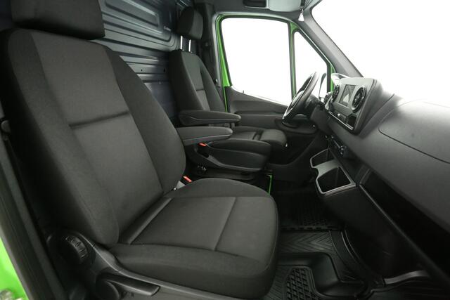 Mercedes-Benz SPRINTER RWD 317 CDI 170PK L2H1 | Aut. | Camera | Carplay | Parkeersens.