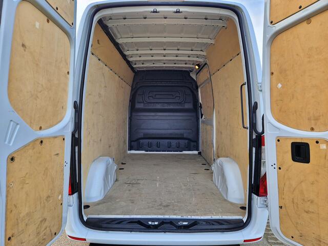 Mercedes-Benz SPRINTER 211 1.9 CDI L2 H2 - 110 Pk - Euro 6 - Airco - Cruise Control - ParkeerCamera