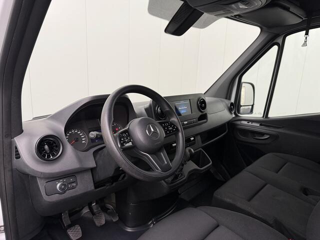 Mercedes-Benz SPRINTER Dubbele Cabine 6-Persoons L3H2 Maxi | Multimedia | Camera | Trekhaak | Airco | Cruise
