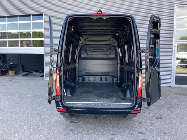Mercedes-Benz SPRINTER 317 CDI Aut. L2H2 3.5t Trekverm./ LED/ 270Gr.Deuren/ Navi/ Camera/ Cruise/ PDC