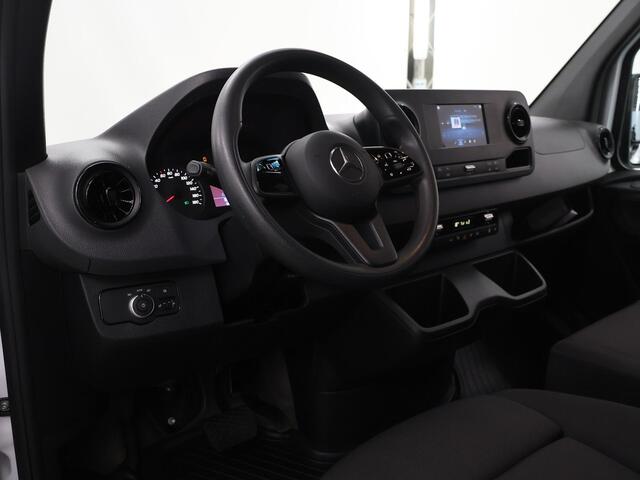 Mercedes-Benz SPRINTER 215 CDI | Aut. | L1 H1 | FWD | Parkeercamera | 3-zits | Airco | Certified
