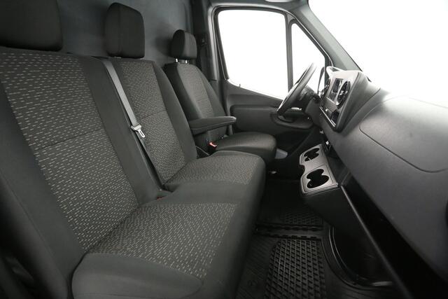 Mercedes-Benz SPRINTER 214 CDI L2H1 143PK | Aut. | Airco | Camera | Cruise | 3 Zits | Carplay | Trekhaak