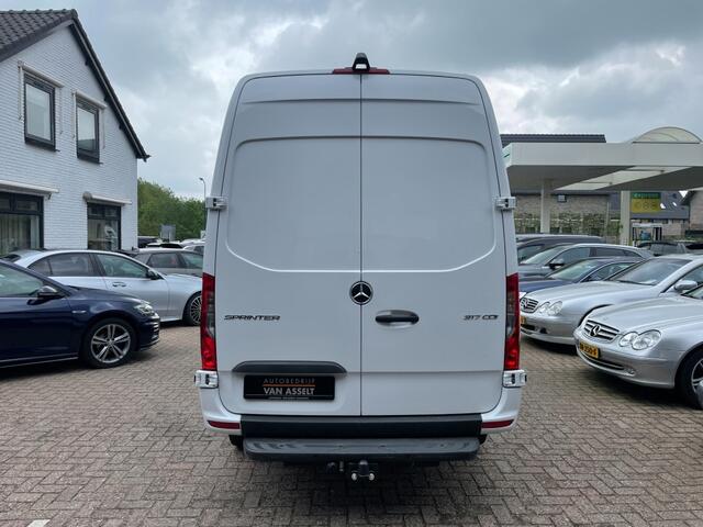Mercedes-Benz SPRINTER 317 1.9 CDI L2 PRO