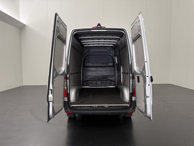 Mercedes-Benz SPRINTER 9G-Tronic Automaat L2H2 | Multimedia | Camera | Airco | 3-Zits
