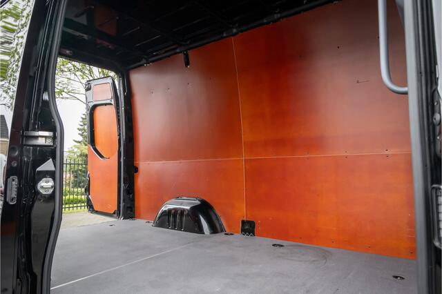 Mercedes-Benz SPRINTER 317 cdi L2H2 RWD Trekhaak 3.500 kg - Black Pack