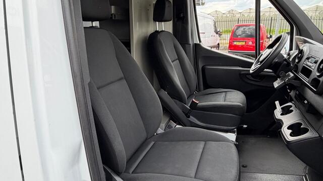 Mercedes-Benz SPRINTER 311 CDI 84KW 114PK L3H2 AUTOMAAT EURO 6 AIRCO/ ORIGINEEL AUDIO/ CAMERA/ 100% DEALERONDERHOUDEN