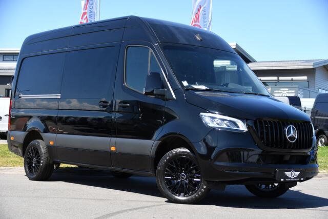 Mercedes-Benz SPRINTER 319 1.9 CDI L2H2 RWD Black Edition Camera, Cruise, Carplay, LED, 190pk, Multimedia, Automaat, Geveerde stoel, Sensoren, Trekhaak, Uniek!