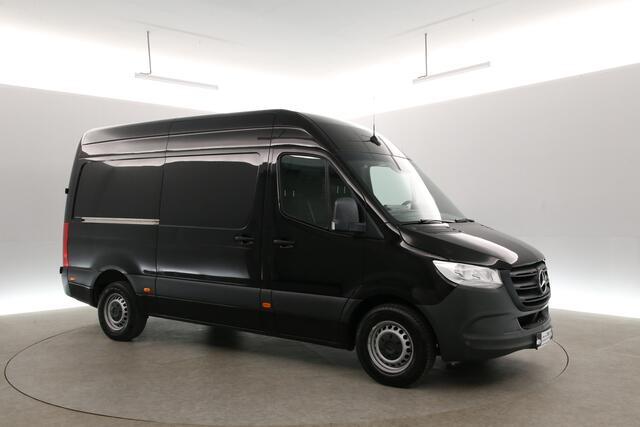 Mercedes-Benz SPRINTER 314 CDI 143PK L2H2 | Airco | Camera | Cruise | 3 Zits | Trekhaak | Carplay