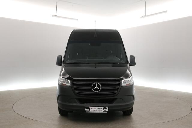 Mercedes-Benz SPRINTER 314 CDI 143PK L2H2 | Airco | Camera | Cruise | 3 Zits | Trekhaak | Carplay