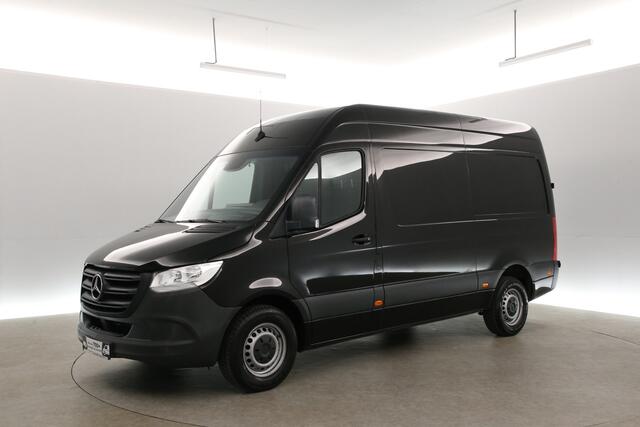 Mercedes-Benz SPRINTER 314 CDI 143PK L2H2 | Airco | Camera | Cruise | 3 Zits | Trekhaak | Carplay
