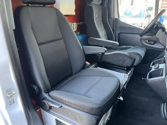 Mercedes-Benz SPRINTER 314 2.2 CDI L2H2 EURO VI-D Werkplaats inrichting Airco Cruise controle Trekhaak 2800kg Kastinrichting Omvormer Apple carplay 360*Camera 1e Eigenaar Euro 6 Bpm vrij voor particulier gebruik!!