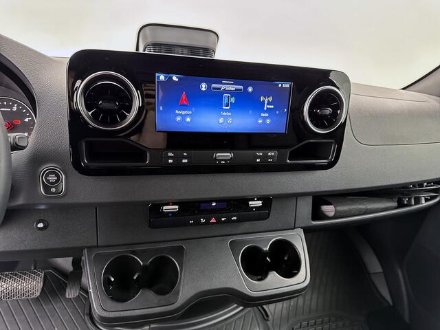 Mercedes-Benz SPRINTER 319 1.9 CDI L2H2 30 Jahre Edition Leder Vanstep Full black Zonneklep met Led MAK Safari 3500kg Trekhaak Betimmering Navigatie