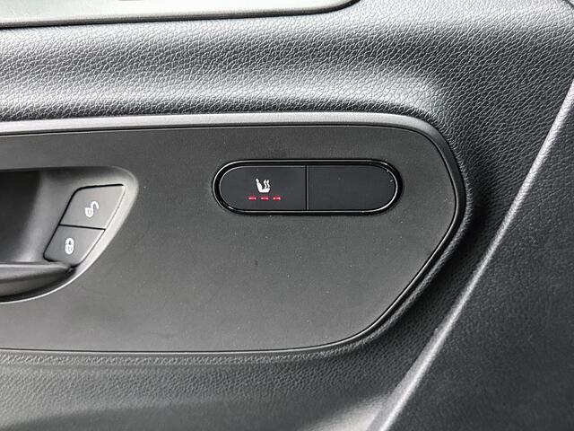 Mercedes-Benz SPRINTER 319 1.9 CDI L2H2 30 Jahre Edition Leder Vanstep Full black Zonneklep met Led MAK Safari 3500kg Trekhaak Betimmering Navigatie