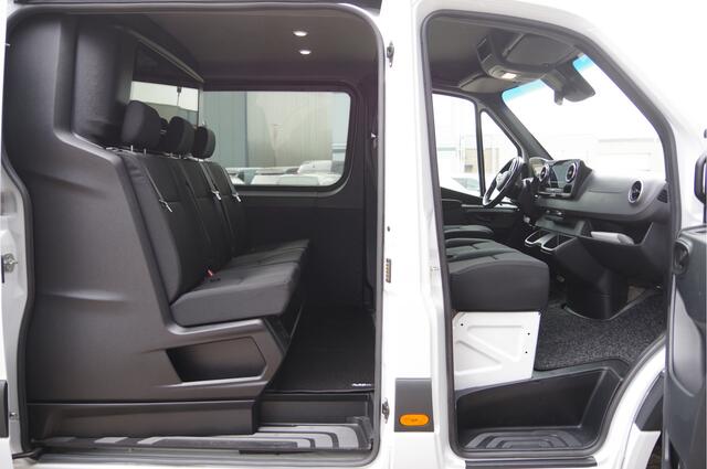 Mercedes-Benz SPRINTER 319 3.0 V6 L2H1 DC-6P, 3.5T TREKHAAK, LED, ADAPT. CRUISE, MBUX 10'', CAMERA, NAVI, GEVEERDE STOEL, DUBBELE CABINE, DUBBEL CABINE