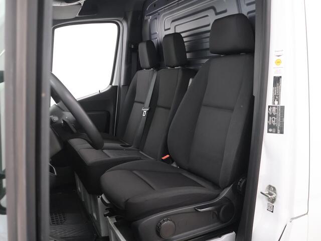 Mercedes-Benz SPRINTER 317 CDI | L2 H2 | PRO | AUT. | 170 PK | W73 BREDE ACHTEROPSTAP | LAADRUIMTE PAKKET | AIRCO | CRUISE CONTROL | ACHTERUITRIJCAMERA | 3-ZITS | MULTIFUNCTIONEEL STUURWIEL | CERTIFIED