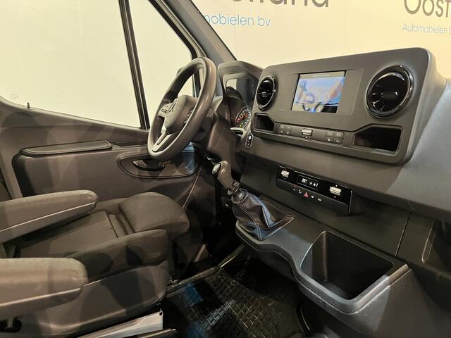 Mercedes-Benz SPRINTER 316 CDI L3H2 RWD DC 5 pers. / Trekhaak 3.500 KG / Airco / Cruise Control / CarPlay / Camera / Navigatie / 63.500 KM !!