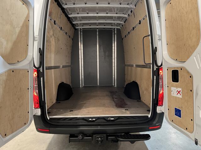 Mercedes-Benz SPRINTER 316 CDI L3H2 RWD DC 5 pers. / Trekhaak 3.500 KG / Airco / Cruise Control / CarPlay / Camera / Navigatie / 63.500 KM !!