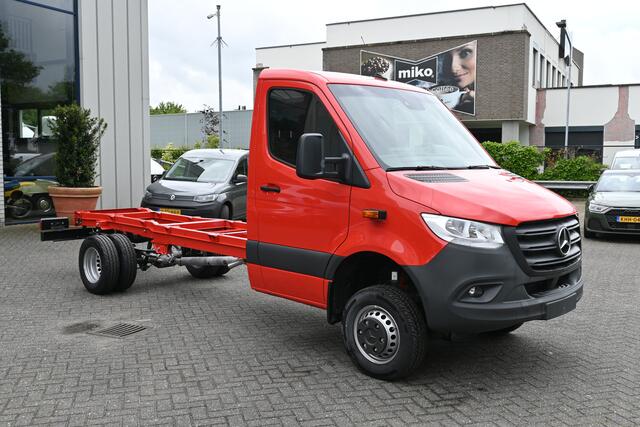 Mercedes-Benz SPRINTER 519 CDI 4x4 L3 Chassis cabine 4x4