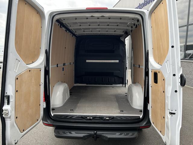 Mercedes-Benz SPRINTER 215 CDI L1 H1 / Trekhaak / Cruise control / Airco / 270 Graden achterdeuren